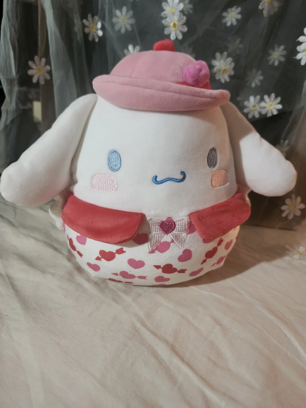 Squishmallow Cinnamonroll Valentine's Pink & White Heart Plush